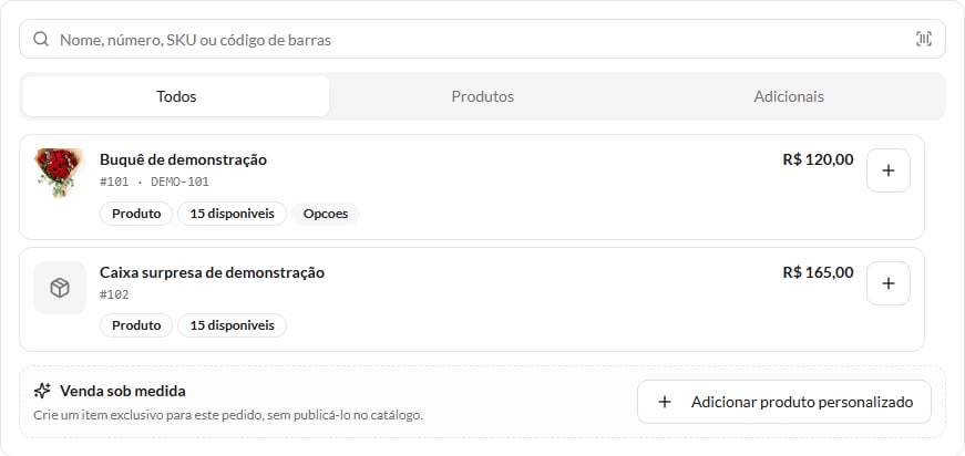 Busca e botão Adicionar produto personalizado